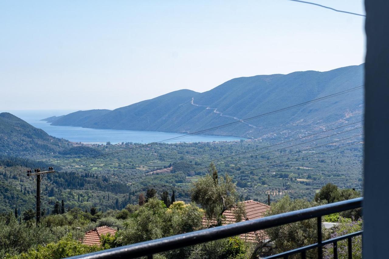 La Olga Lefkada *